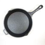 CAST IRON SKILLET 10.5" WITH ASST HANDLE
