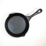 CAST IRON SKILLET 8"