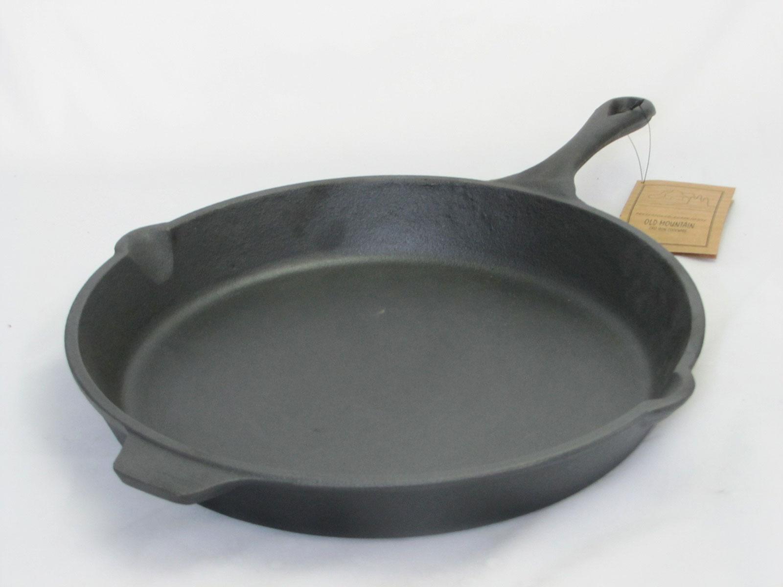 CAST IRON SKILLET 15.25 WITH ASST. HANDLE Dutch Country General Store