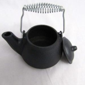 CAST IRON SMALL TEA KETTLE