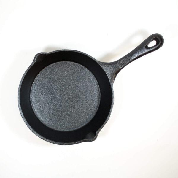 CAST IRON SKILLET 8″