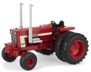 Ertl IH 1568 V8 Tractor
