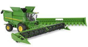 Ertl JD S780 Combine