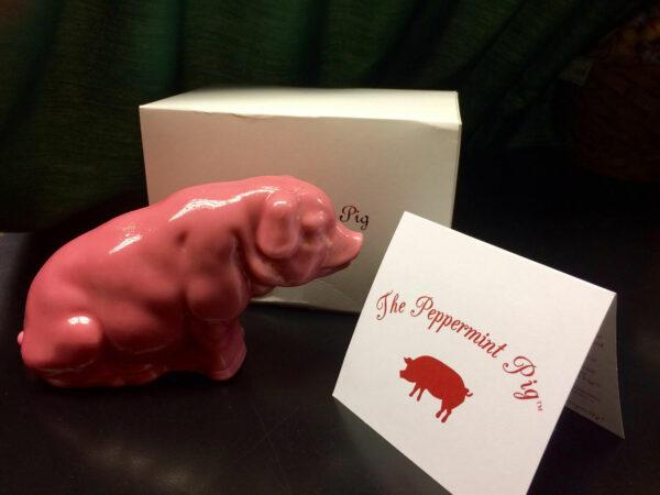Clarence Peppermint Pig 16oz
